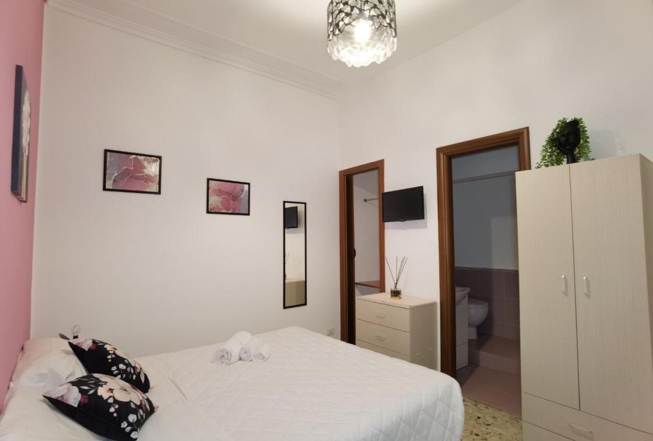 Luxury Sisters House "La Buganvilla" Катания Екстериор снимка